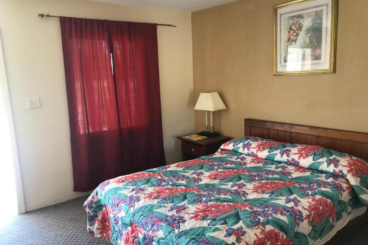 Hotel O near Fanning Springs State Park US Hwy 98 Old Town Zewnętrze zdjęcie